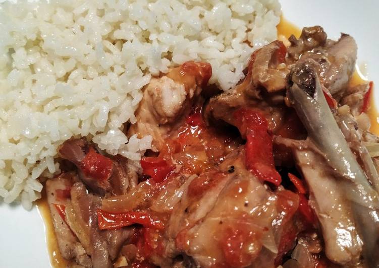 Pollo al chilindrón