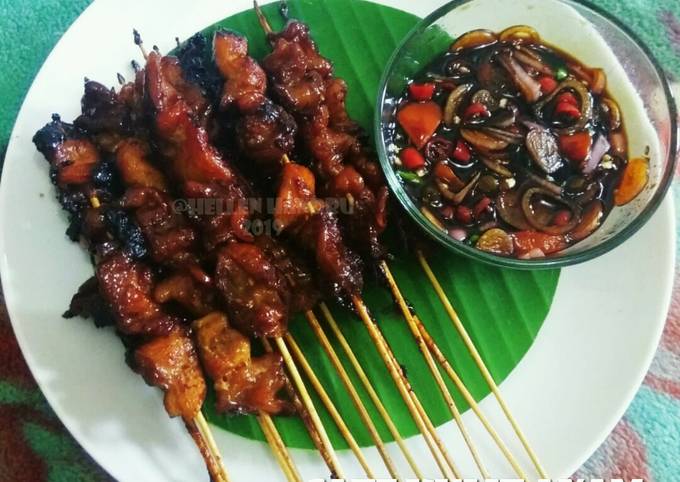 Sate Kulit Ayam Dengan sambal kecap