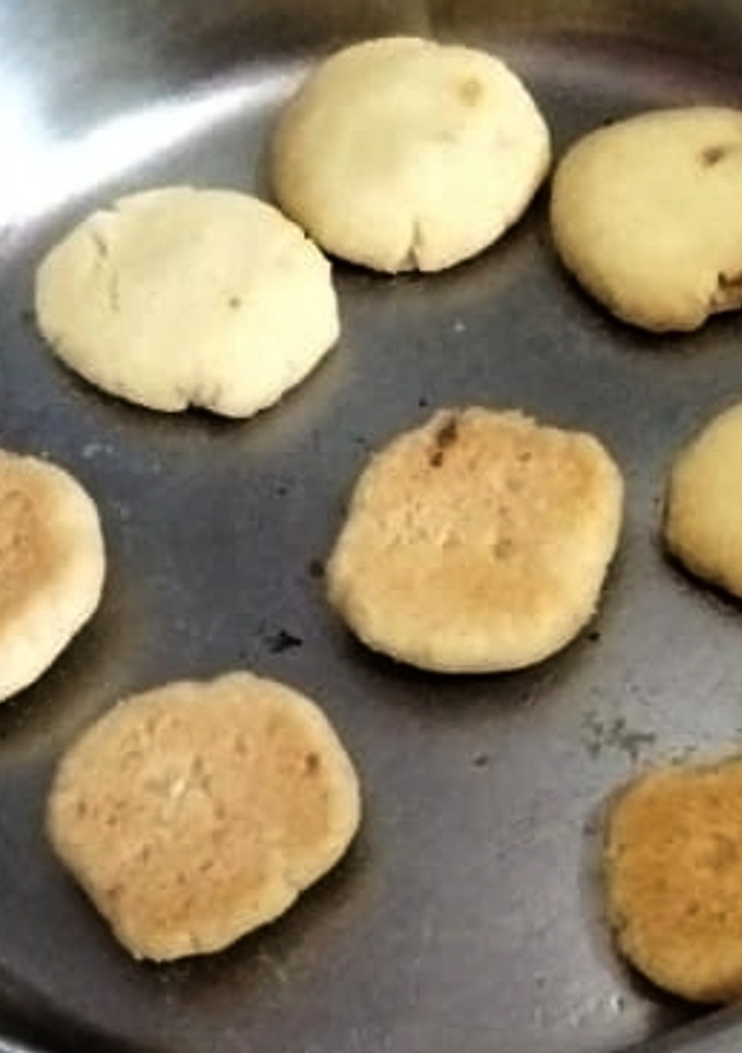 பட்டர் குக்கீஸ் செய்முறை முக்கிய புகைப்படம்