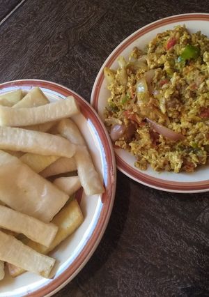 Doya da sauce na kwai tare da nama ainihin hoton girkin
