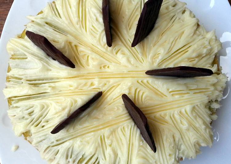 Recipe: Tasty Basic Cake With Cream Chese And Chocolate