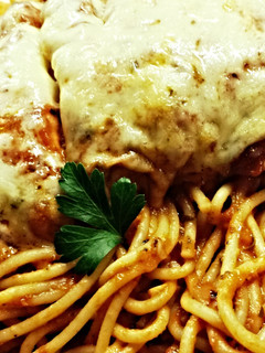 A picture of Chicken Parmigiana.