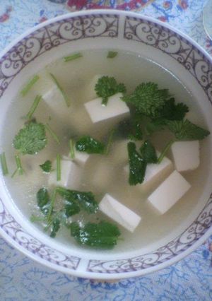 A picture of Authentic Chinese Cilantro Tofu Soup.