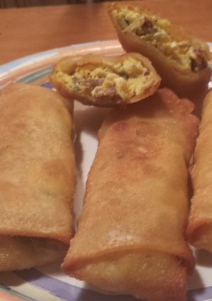 A picture of Breakfast Egg rolls.