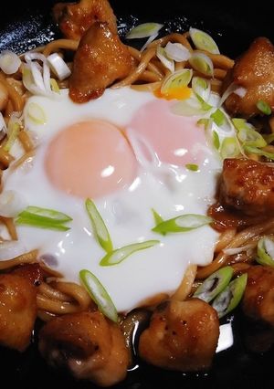 A picture of Chicken Teriyaki Yaki Udon with Egg (Easy).