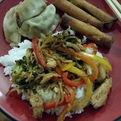 A picture of Chicken & Vegetable Stir Fry.