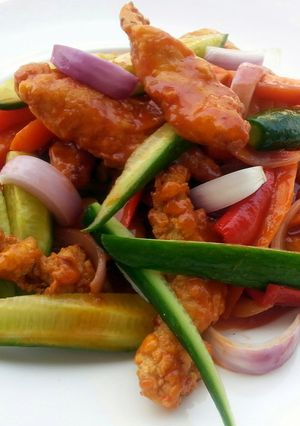 A picture of LG SWEET AND SOUR CHICKEN(ASIAN STYLE COOKING ).