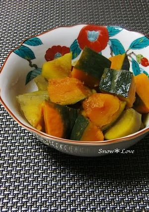 A picture of Super Easy Simmered Kabocha and Sweet Potatoes.