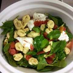 A picture of crockpot Tortellini.