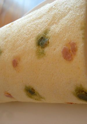 A picture of Polka Dotted Roll Cake.