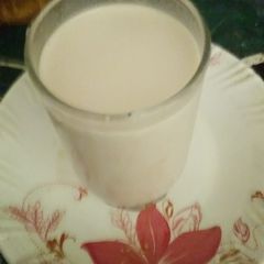 A picture of Thandai/ ghota badam/sardai.