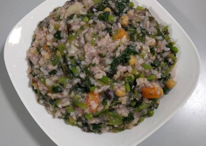 Red Amaranth Potato Rice Porridge with Chickpeas