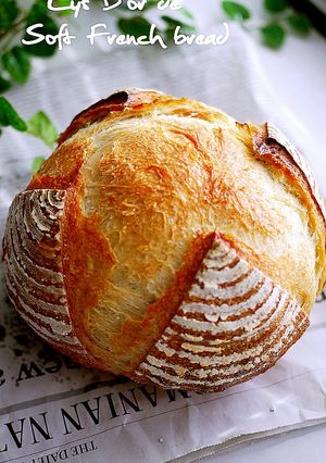 A picture of Lys d'Or Soft French Bread.