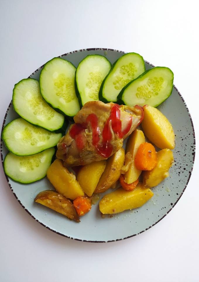 Картопелька з курочкою в рукаві