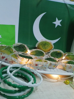 A picture of Green muffins.