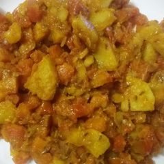 A picture of Carrot potato vegetables.