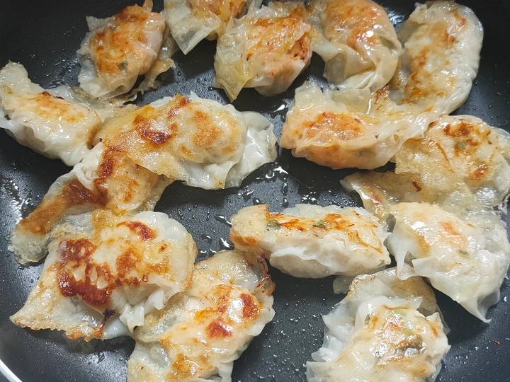 Langkah Gampang Membikin Resep Gyoza ayam udang kol, dan kimchi yang Bikin Ngiler Anti Ribet, Mantap Sekali