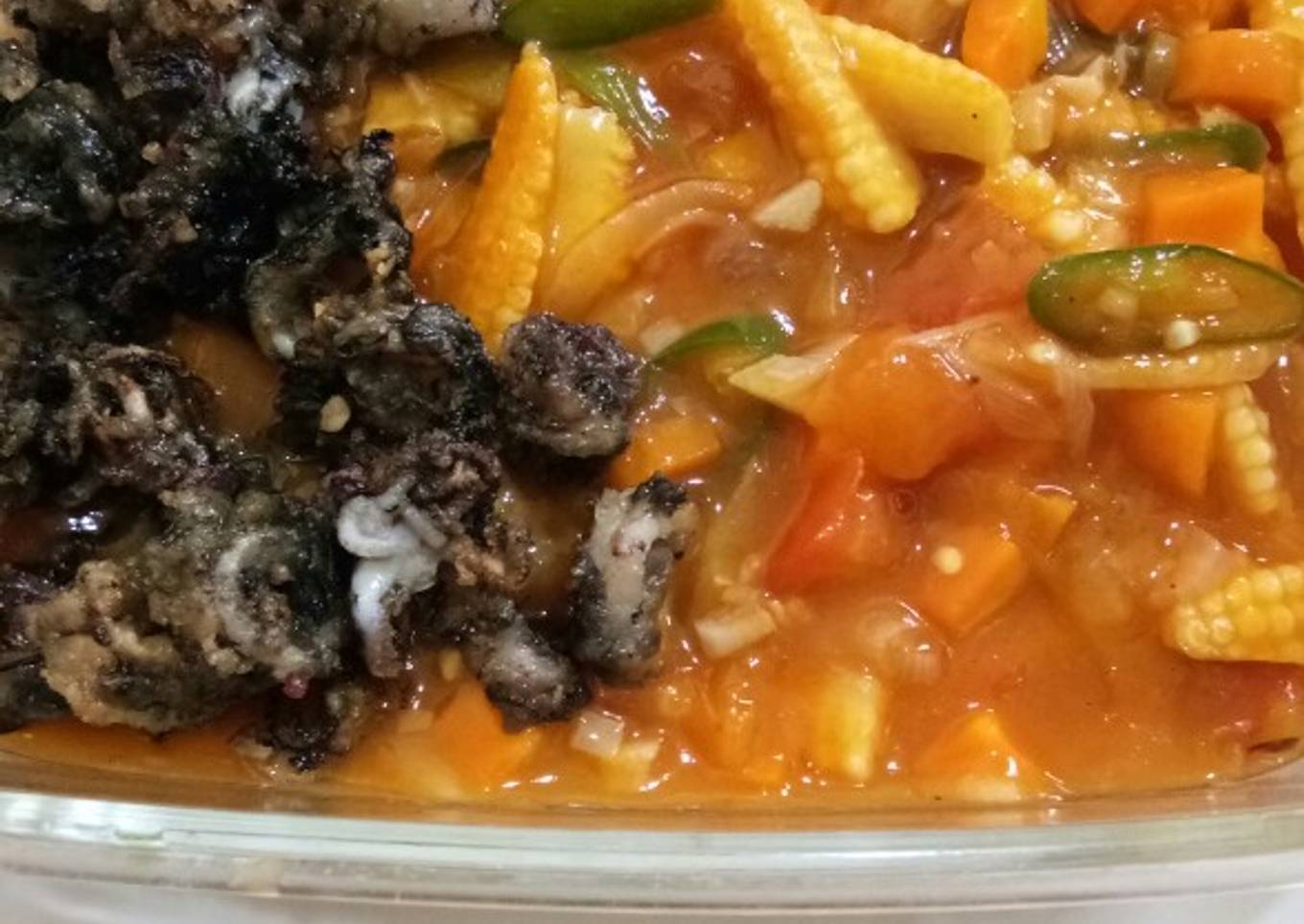 Cumi hitam krispi saus asam manis