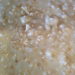 A picture of Momma's Favorite Oatmeal.