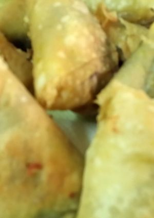 A picture of Meaty Cheesy Samboosy.