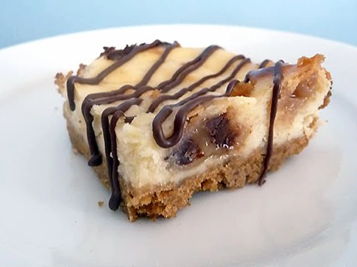 Easy Steps to Prepare|Recipe} chocolate chip cookie cheesecake bars the Can Spoil the Tongue, So Delicious