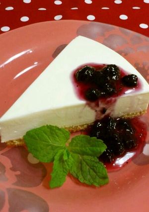 A picture of My Special Authentic No-Bake Cheesecake.