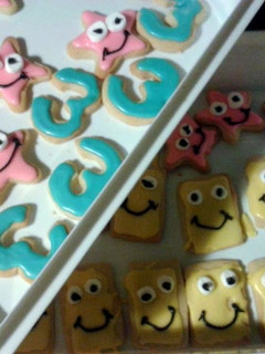 A picture of Birthday Biccies.