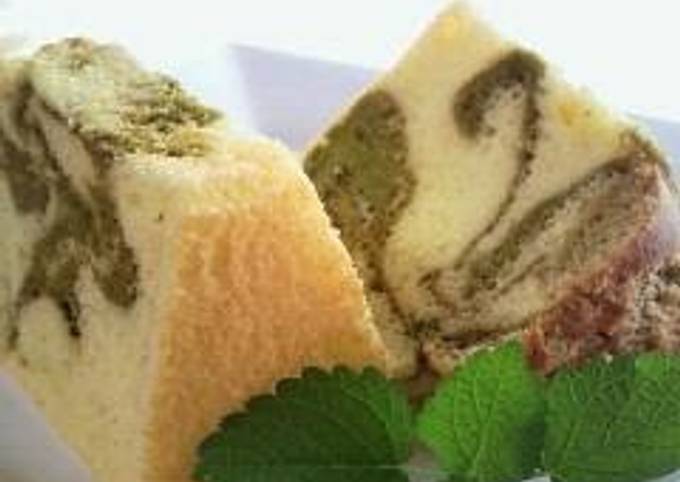 Matcha Green Tea Marbled Chiffon Cake