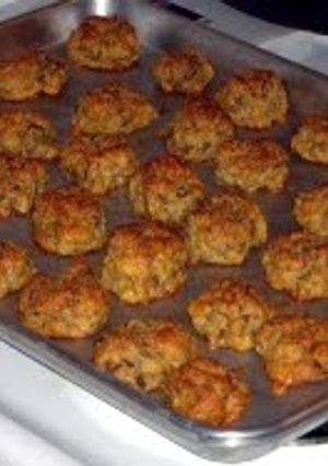 A picture of sausage balls.