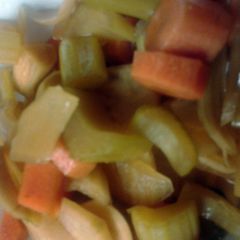 A picture of pickled veggies.