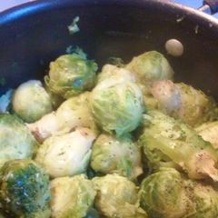 A picture of Boiled brussel sprouts.