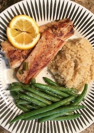 A picture of Lemon Pepper Salmon.