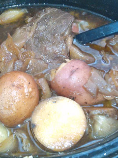 A picture of Nikki's Roast and Potatoes.