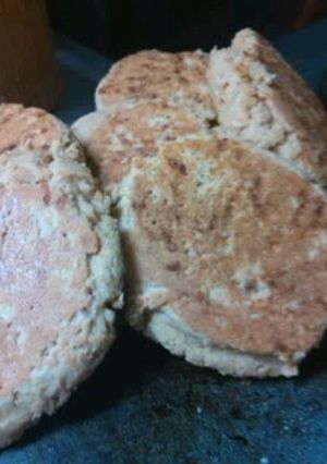 A picture of Nutritious Rice Flour Pancakes for Weaning Babies.