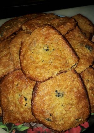 Una foto de Galletitas de granola y pasas 😊