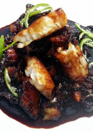 A picture of Carmelized Fish.