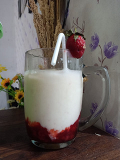 Foto resep Korean Strawberry Milk🍓