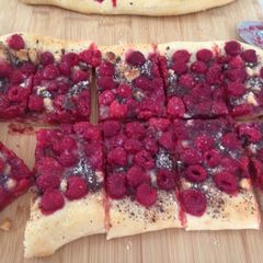 A picture of Raspberry and Chocolate Pizza.