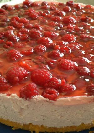 Joghurtos gyümölcstorta recept fotója