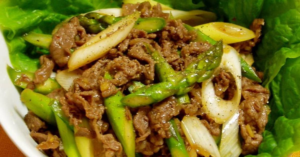 Stir Fried Beef and Asparagus in Oyster Sauce Recipe by cookpad.japan
