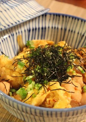 A picture of Easy Fluffy and Soft Oyako Don (Chicken and Egg Rice Bowl).