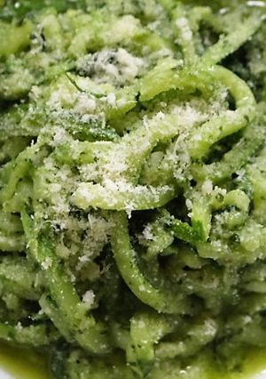 Una foto de Pastas de calabacines