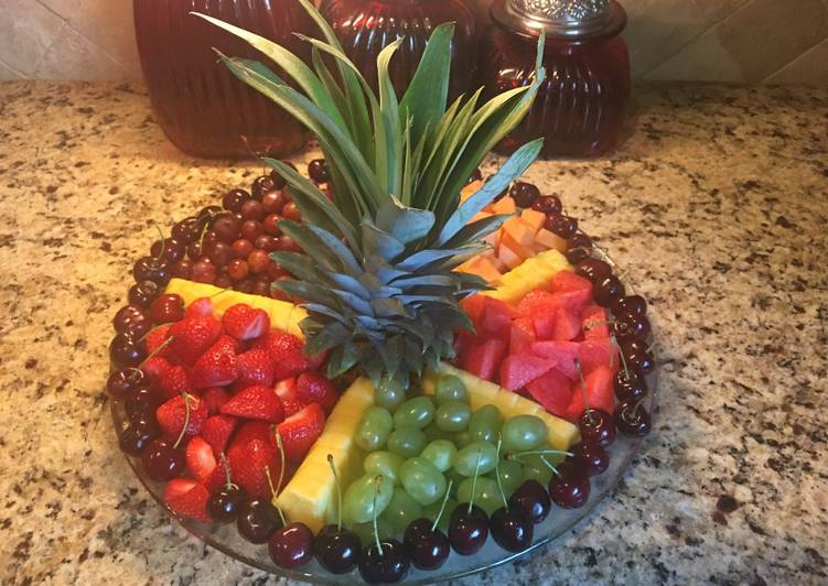 Easiest Way to Make Ultimate Fruit Tray