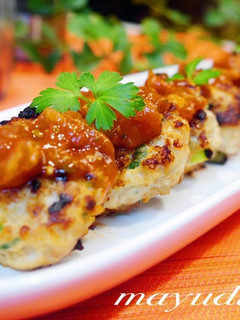 A picture of Italian Chicken Meatballs.