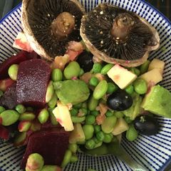 A picture of Beetroot, Edemane and mushroom salad - lunch.