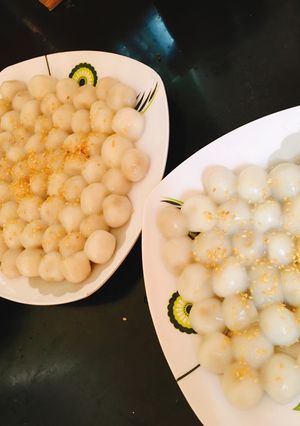 A picture of Banh Troi (Vietnamese Sweet Rice Balls).