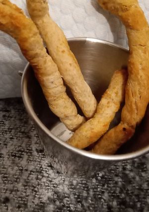 A picture of Flaxseed bread sticks.