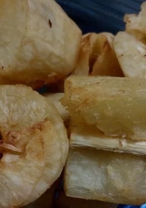 Foto resep Singkong meleduk, empuk remuk 🍟