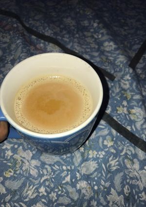 A picture of Doodh pati (chai).