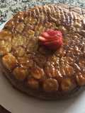 Torta invertida de banana (cambur, plátano)
